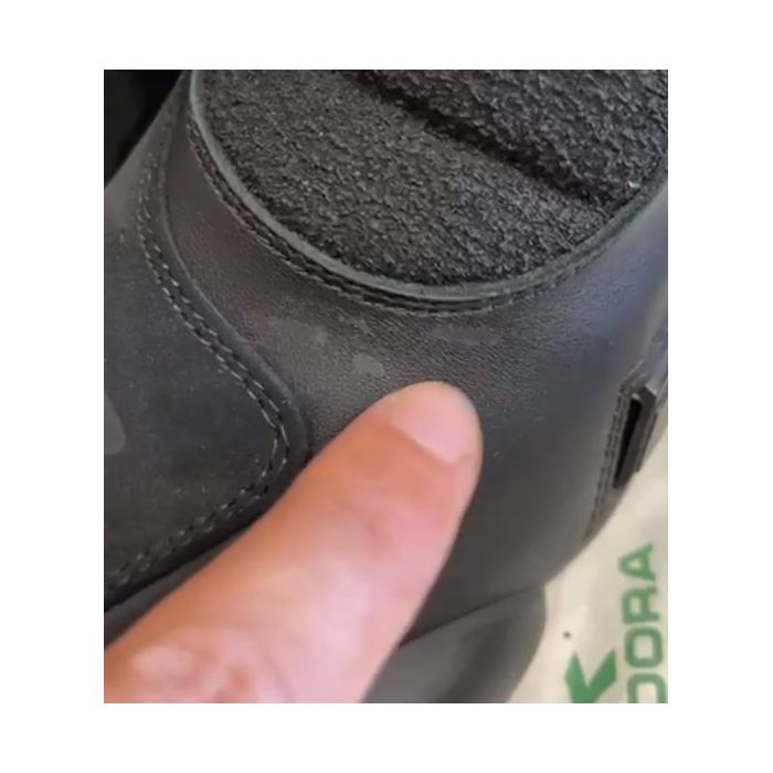 Botas de piel Diadora Air Black