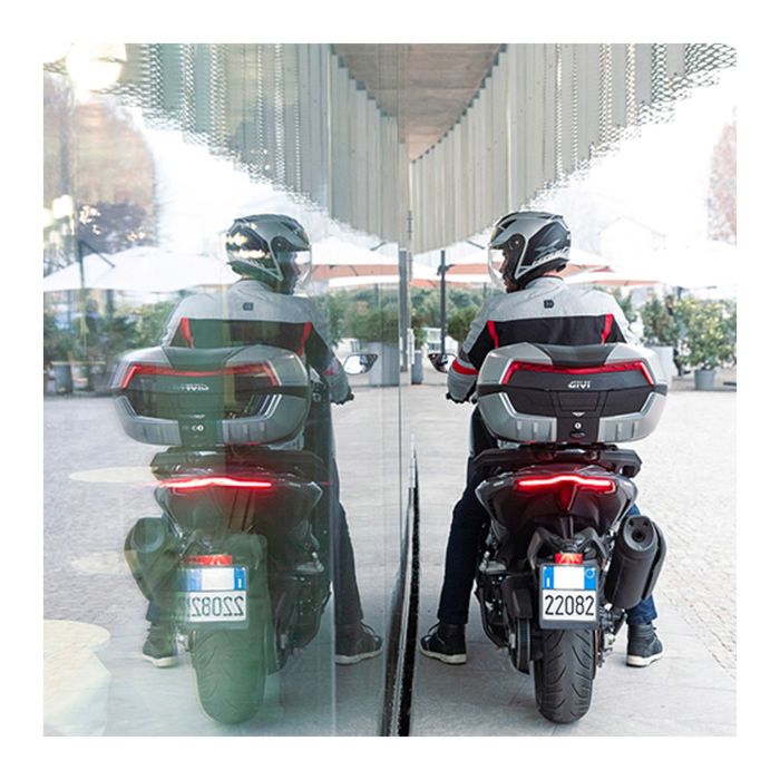 Givi Topcase V58 5 Maxia