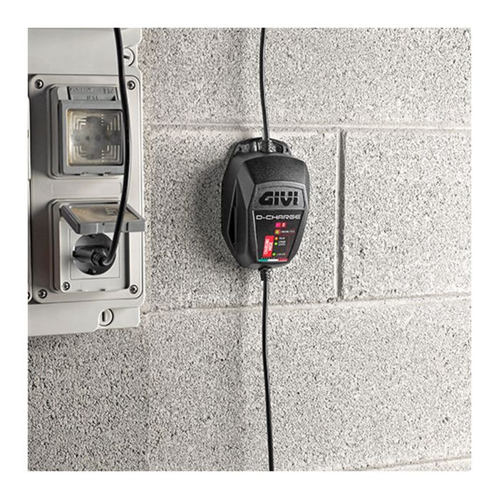 Givi S510 Carica Batteria / Mantenitore Di Carica